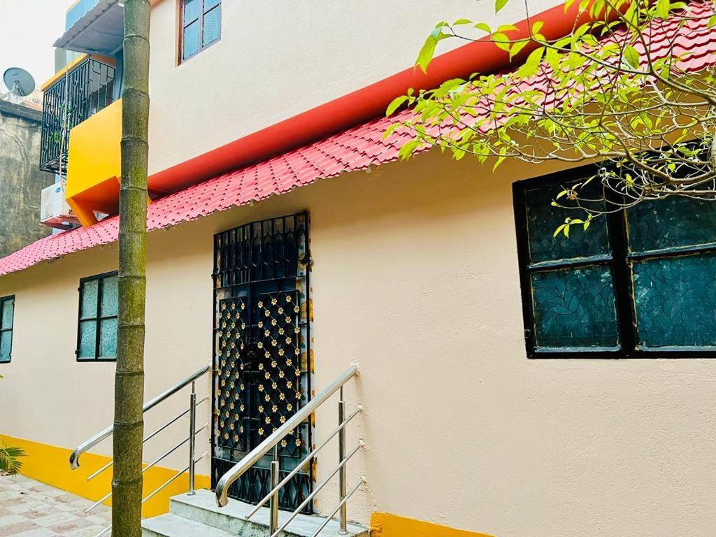 Spacious Apt With Antique Furniture ,Ac & Kitchen كولكاتا المظهر الخارجي الصورة